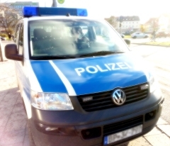 Großfahndung nach Raubüberfall auf Edelmetallhändler in München-Pasing